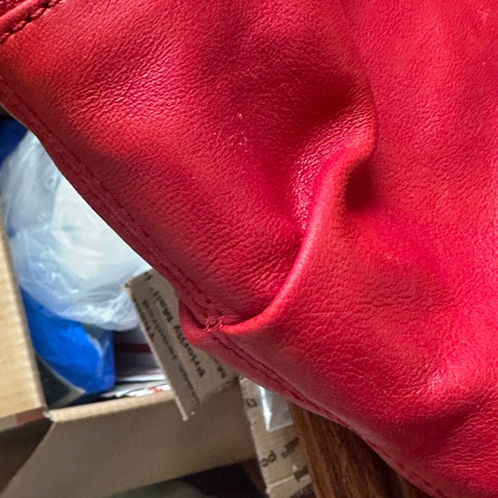 Michael Kors Red Leather Zip Pocket Shoulder Hobo Bag Gold Hardware MK Logo - Picture 5 of 6